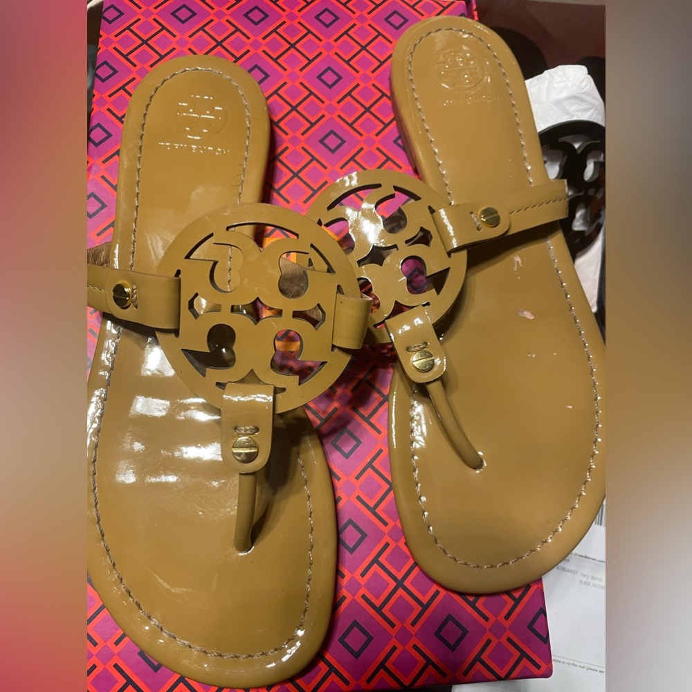 Tory Burch Miller - Size 7.5 Sand Patent